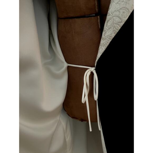 Natori Private Luxuries Sz L Velvet Robe Black Silk Maxi Luxury Elegant Glam - Picture 9 of 16